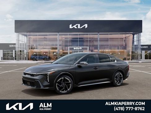New 2026 Kia K4 GT-Line FWD image 3