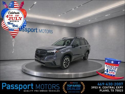 Used 2025 Subaru Forester AWD/4WD image 1