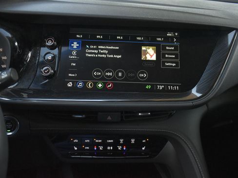 Used 2022 Buick Envision Preferred FWD image 24