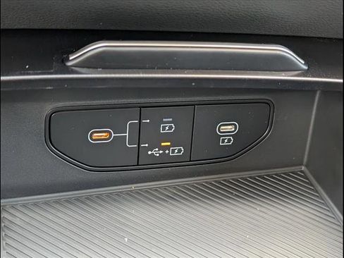 New 2026 Kia Sportage LX image 12