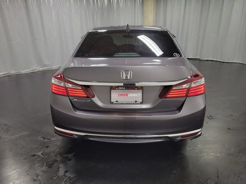 Used 2016 Honda Accord LX image 7