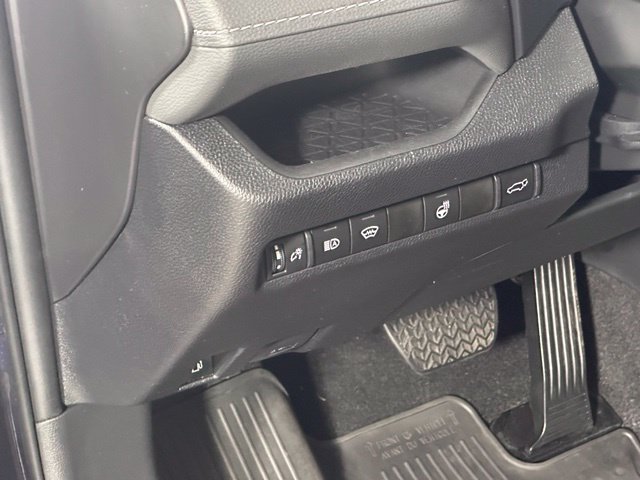 Used 2023 Toyota RAV4 XLE w/ Convenience Package AWD/4WD image 11