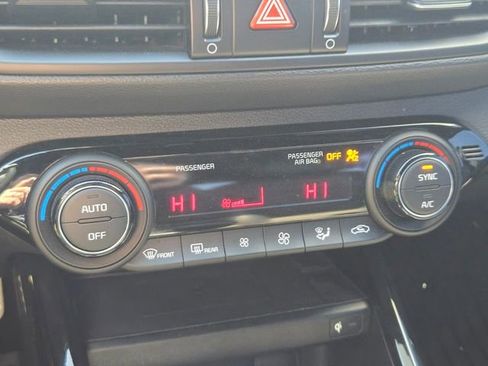 Used 2023 Kia Forte GT image 24