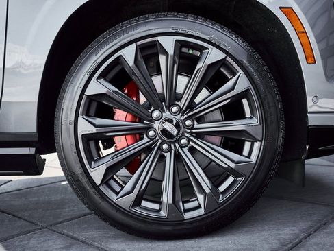 Used 2026 Cadillac Escalade V image 27