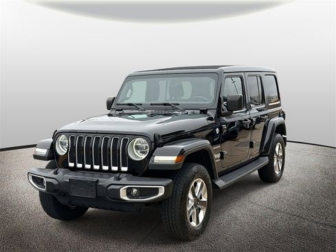 Used 2019 Jeep Wrangler Unlimited Sahara image 7