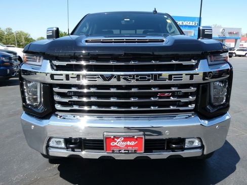 Certified 2020 Chevrolet Silverado 3500 LTZ w/ LTZ Premium Package AWD/4WD image 10