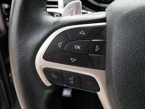 Used 2014 Jeep Grand Cherokee Limited w/ Trailer Tow Group IV AWD/4WD image 26