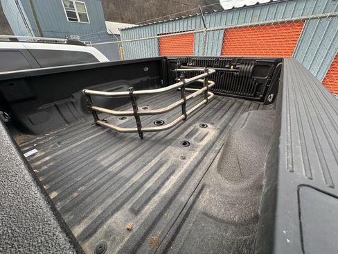 Used 2015 Ford F250 Lariat w/ Lariat Ultimate Package image 13