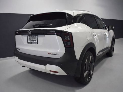 Certified 2025 Nissan Kicks SR AWD/4WD image 8
