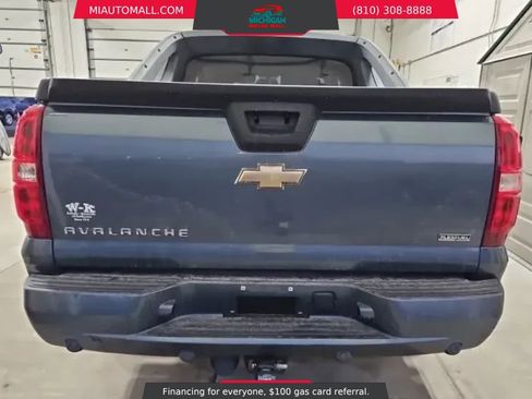 Used 2008 Chevrolet Avalanche LT w/ Convenience Package #1 image 2