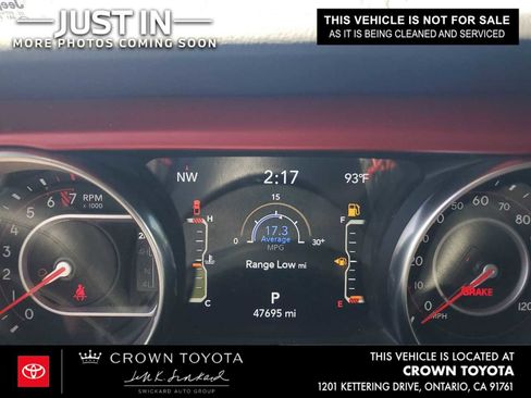 Used 2022 Jeep Gladiator Rubicon w/ LED Lighting Group AWD/4WD image 5
