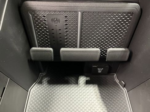New 2026 RAM 1500 Big Horn AWD/4WD image 17