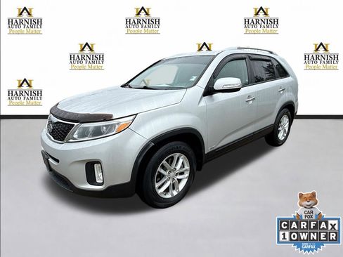 Used 2015 Kia Sorento LX AWD/4WD image 1