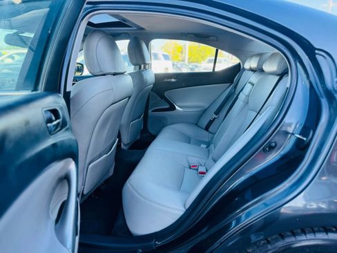 Used 2007 Lexus IS 250 RWD image 12