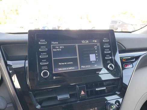 Used 2023 Toyota Camry SE image 23