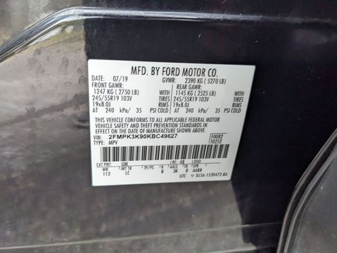 Used 2019 Ford Edge Titanium w/ Cargo Accessory Package image 39