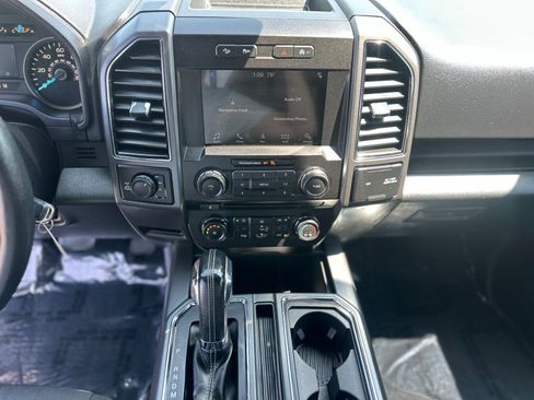 Used 2018 Ford F150 XLT w/ Equipment Group 302A Luxury AWD/4WD image 25