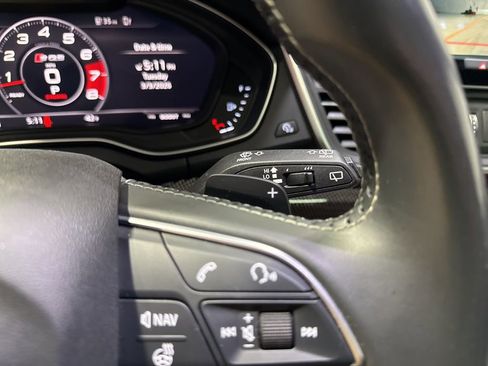 Used 2018 Audi SQ5 Prestige w/ Prestige Package image 23