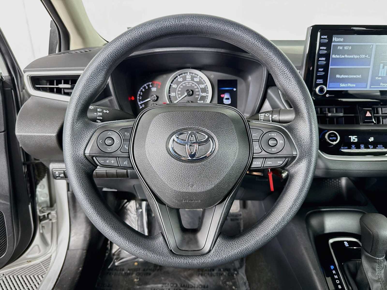 Used 2022 Toyota Corolla LE FWD image 11