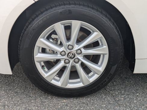 Used 2024 Toyota Corolla SE image 10