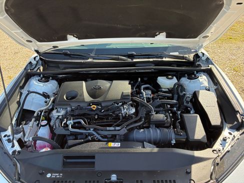 Used 2025 Toyota Camry LE FWD image 26