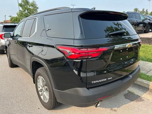 Used 2022 Chevrolet Traverse LT AWD/4WD image 6