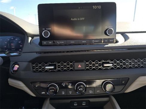 New 2025 Honda Accord SE image 25