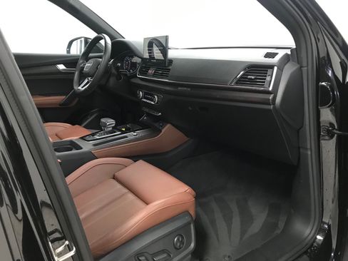 Used 2023 Audi Q5 2.0T Premium Plus w/ Premium Plus Package AWD/4WD image 17