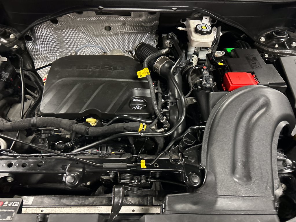 Used 2022 Buick Encore GX Preferred w/ Sport Touring Package FWD image 24