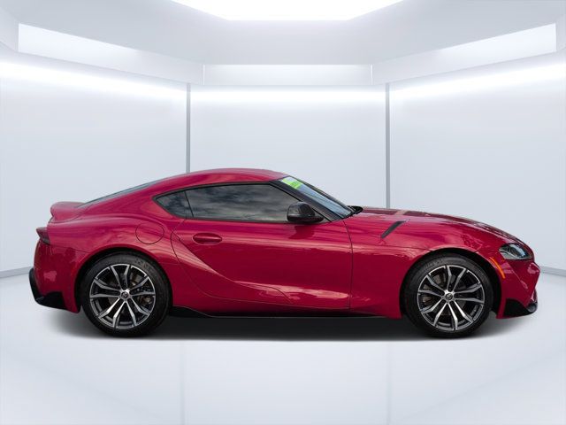 Used 2022 Toyota Supra w/ Safety & Technology Package RWD image 2
