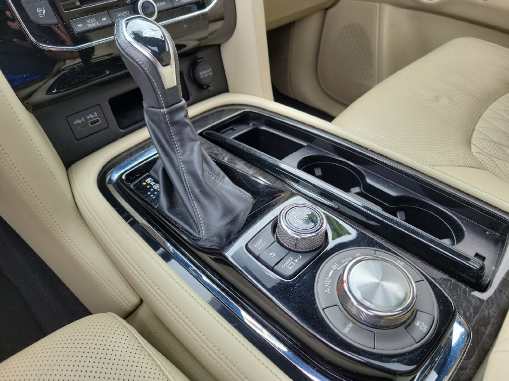 Used 2021 INFINITI QX80 Sensory w/ Cargo Package AWD/4WD image 18
