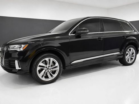 Used 2023 Audi Q7 3.0T Premium AWD/4WD image 2