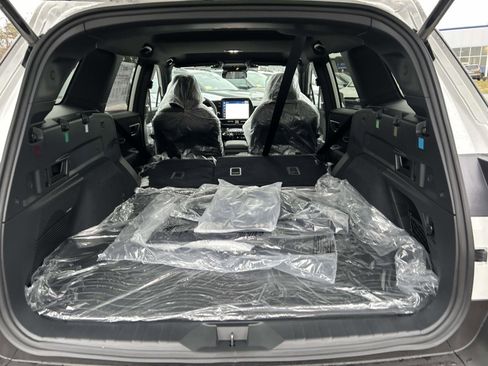 New 2026 Subaru Outback Limited image 8