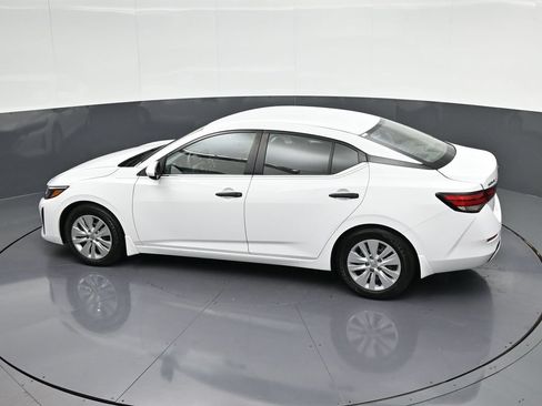 Used 2024 Nissan Sentra S FWD image 24