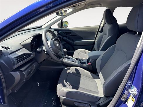 Used 2025 Subaru Crosstrek 2.0i Premium image 9