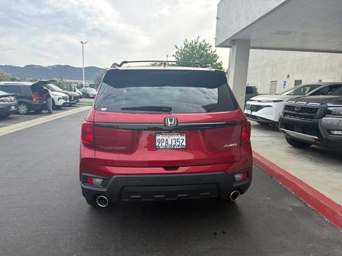 Used 2024 Honda Passport EX-L image 7