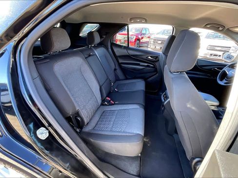 Used 2024 Chevrolet Equinox LT image 19