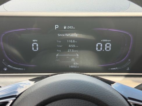 Used 2025 Kia Seltos S AWD/4WD image 12