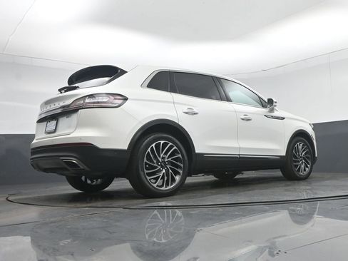 Used 2020 Lincoln Nautilus Reserve w/ Equipment Group 201A image 64