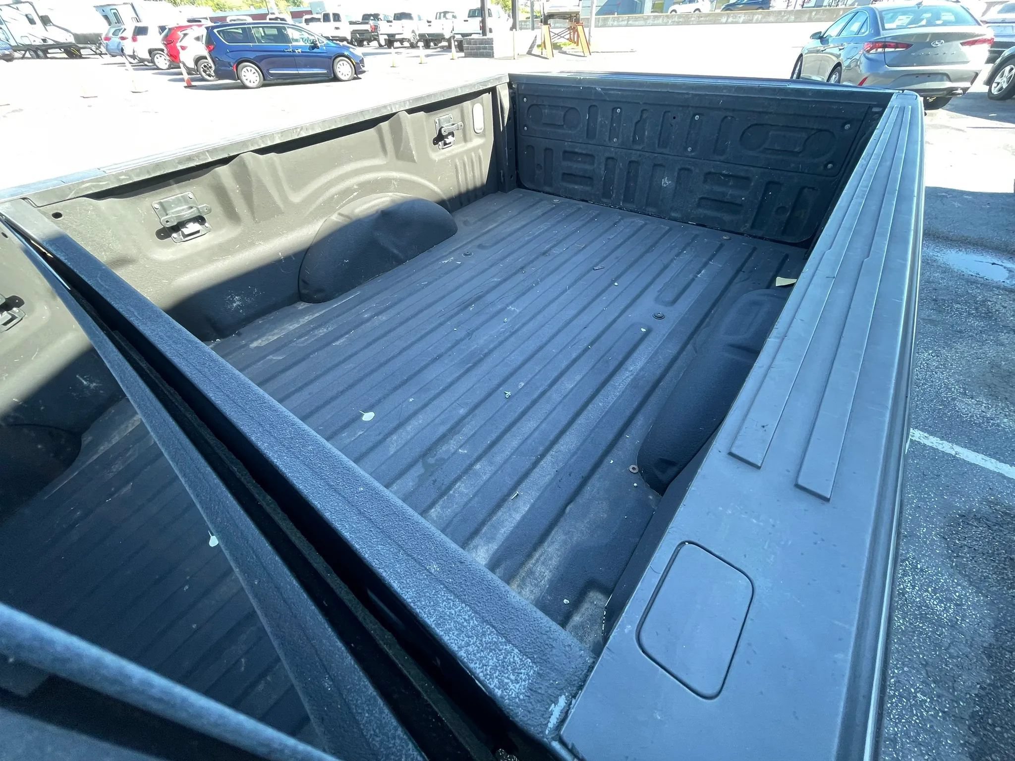 Used 2015 Ford F150 Lariat RWD image 22