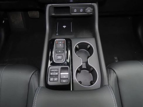 New 2026 Honda Pilot Touring image 27