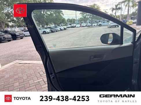 Used 2024 Toyota Corolla LE FWD image 17