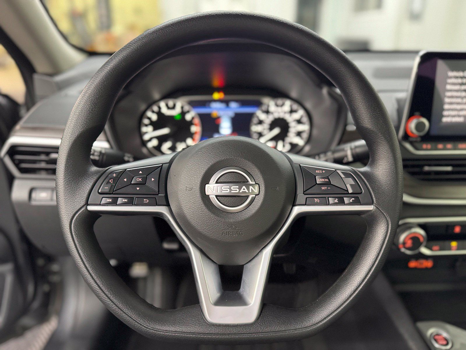 Certified 2025 Nissan Altima 2.5 SV FWD image 21
