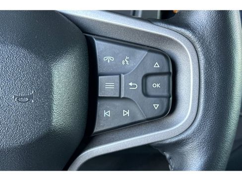 Used 2023 Ford Bronco Badlands image 28