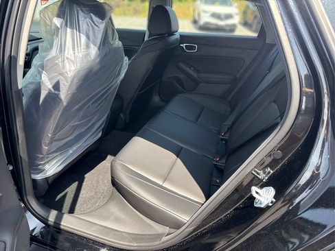 Used 2025 Acura Integra FWD image 11