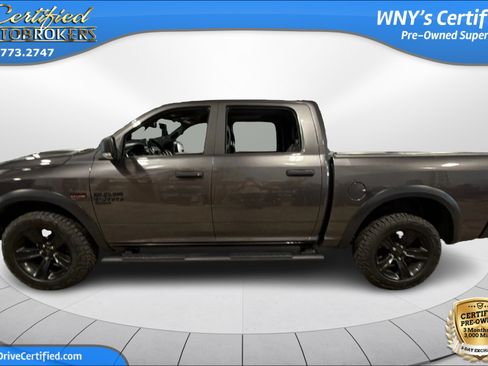 Used 2022 RAM 1500 Warlock AWD/4WD image 9
