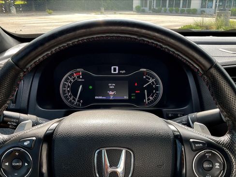 Used 2022 Honda Ridgeline Black Edition image 26