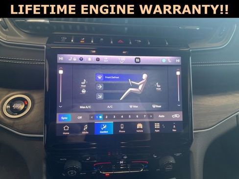 Used 2024 Jeep Grand Cherokee Limited image 24