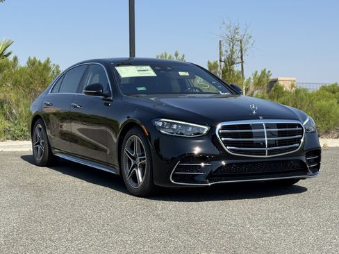 New 2026 Mercedes-Benz S 580e 4MATIC Sedan image 6