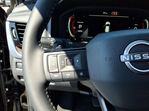 New 2026 Nissan Rogue Platinum AWD/4WD image 10